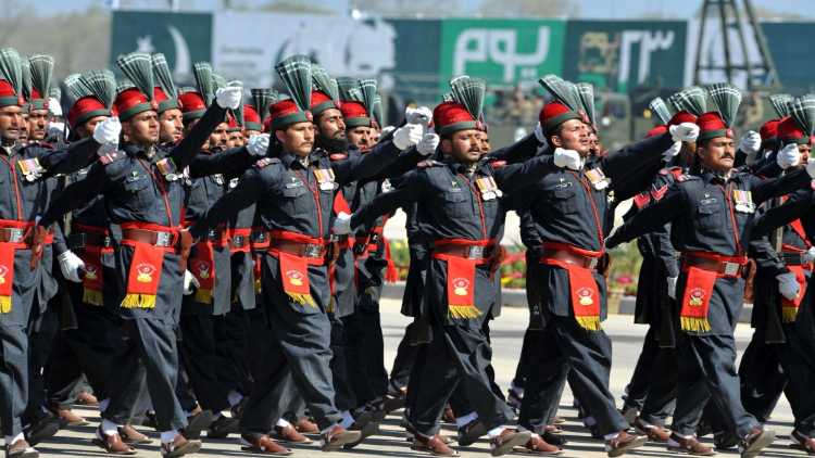 Pak army parade
