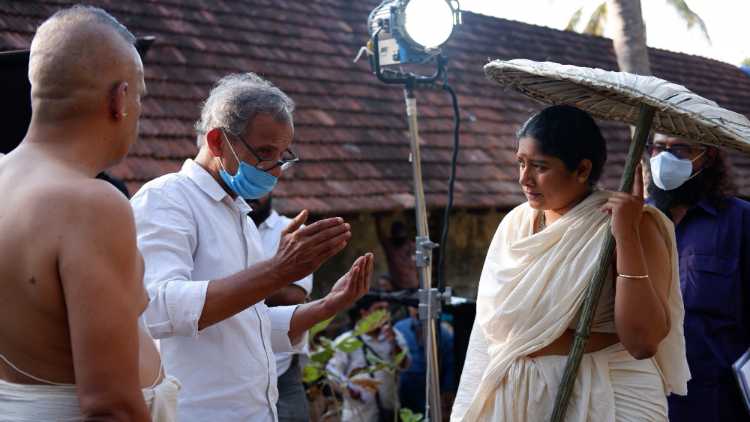 G Prabha directing Anumol in the Sanskrit movie, Taya
