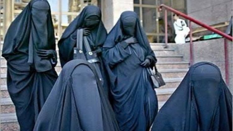 Burqa clad women