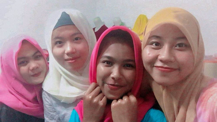 Indonesian girls
