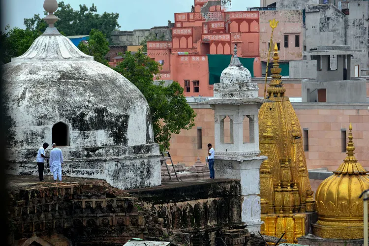 Bhojshala Temple-Kamal Maula Mosque complex
