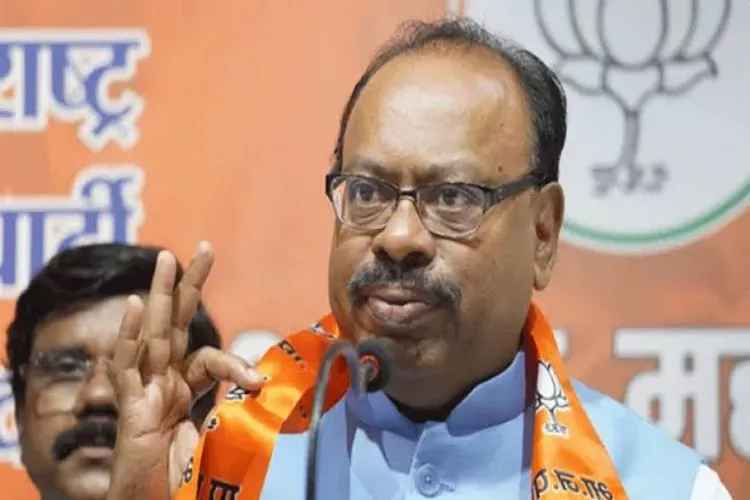 Maharashtra Revenue Minister Chandrashekhar Bawankule 